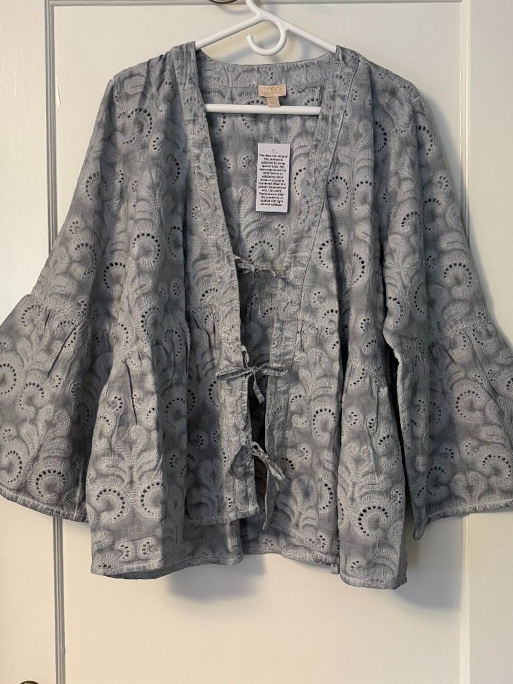 Logo Lavish lori goldstein embroidered tie front cardigan size XL NWT bohemian